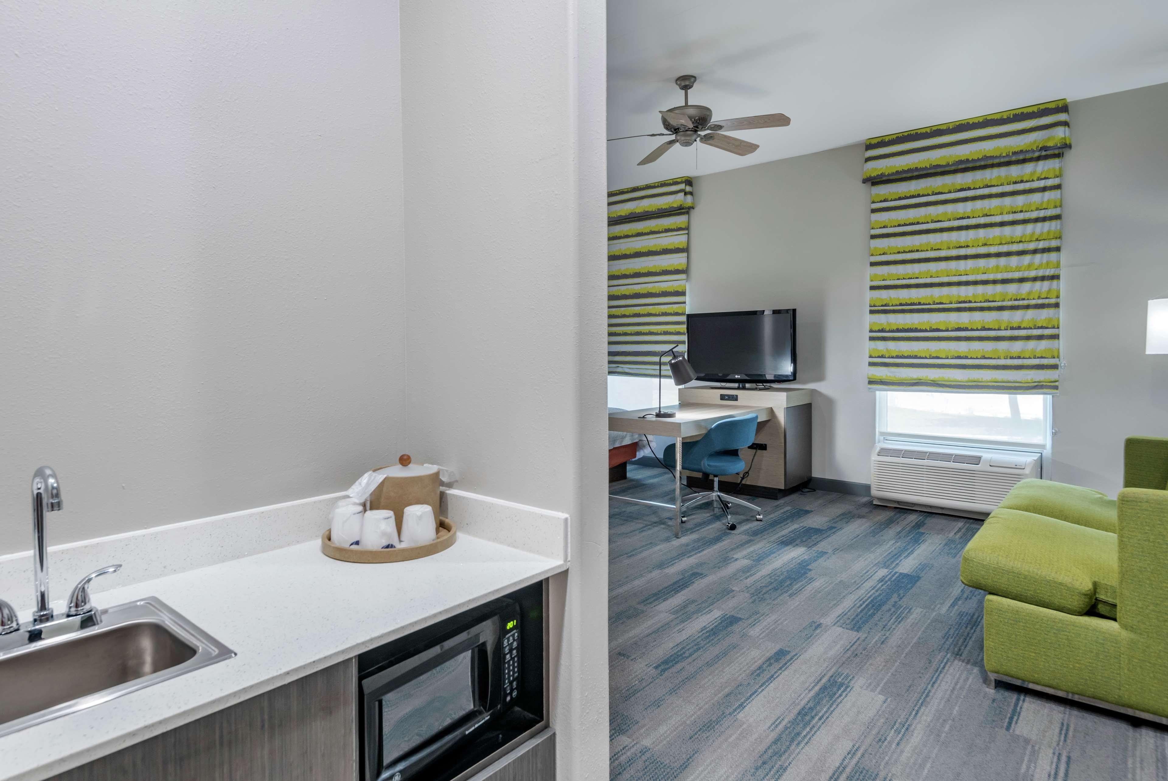 Hampton Inn Браунвуд Екстер'єр фото