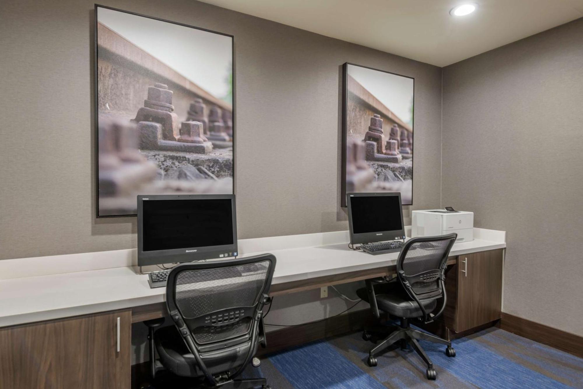 Hampton Inn Браунвуд Екстер'єр фото